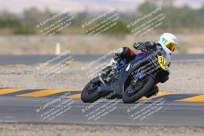 media/Oct-30-2022-CVMA (Sun) [[fb421c3cec]]/Race 6 500 Supersport-350 Supersport/